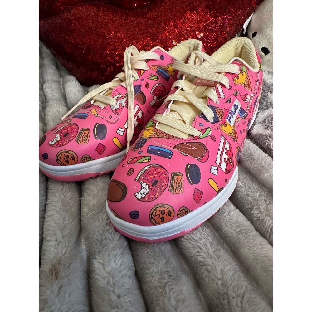 Fila x kawaii sweets sz 7 pink candy ice cream low top sneakers